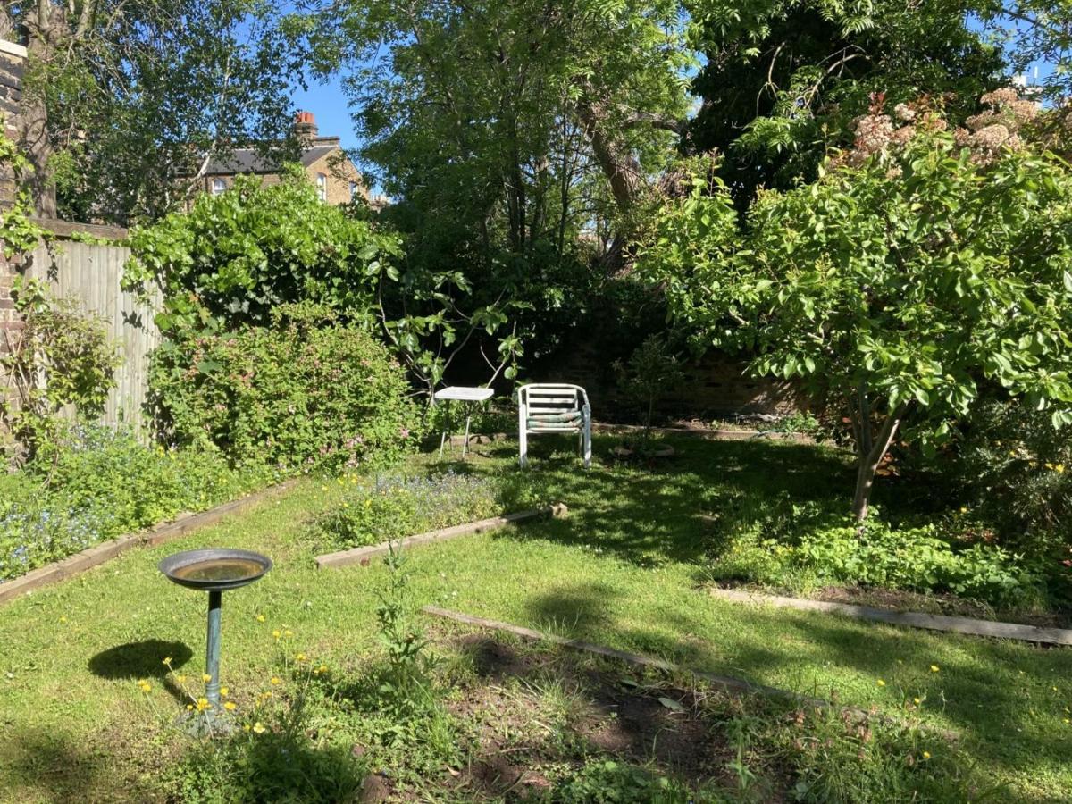 Appartamento Stunning Ground Floor Garden - Entire Apartment, Centrally Located, With Free Off Road Parking By Flat & Wiffi, Beautifully Secluded, 3 Mins From Amenities Londra