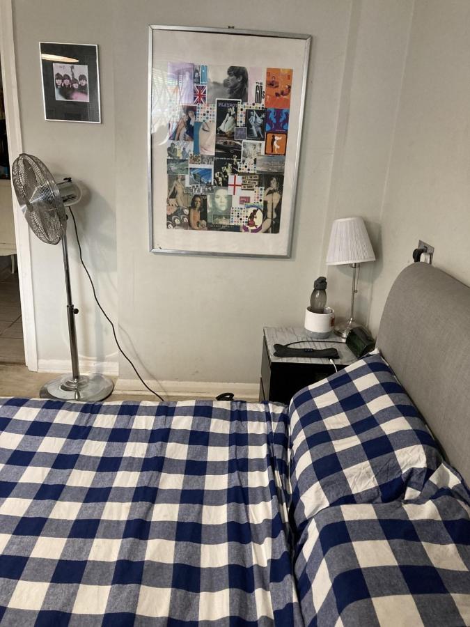 Appartamento Stunning Ground Floor Garden - Entire Apartment, Centrally Located, With Free Off Road Parking By Flat & Wiffi, Beautifully Secluded, 3 Mins From Amenities Londra